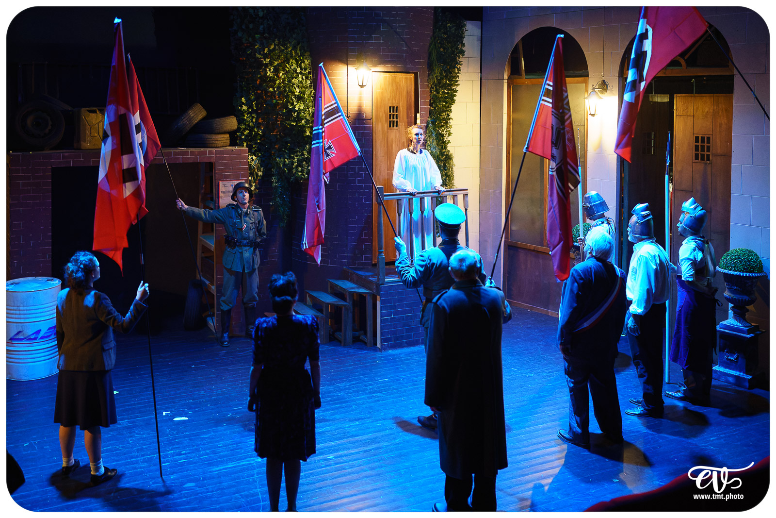 LES VISIONS DE SIMONE MACHARD (CIE LA CLAQUE)